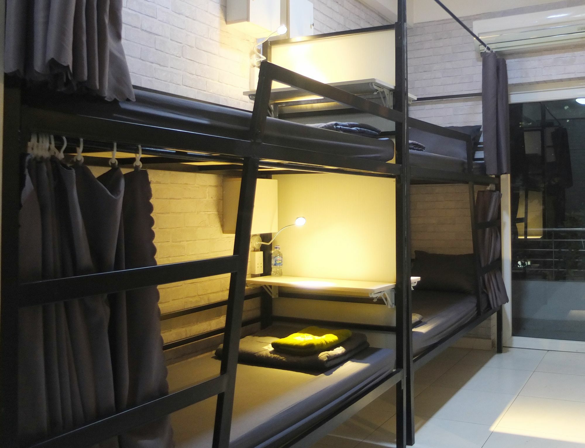 S Phuot Airport Hostel Ho Şi Min Dış mekan fotoğraf